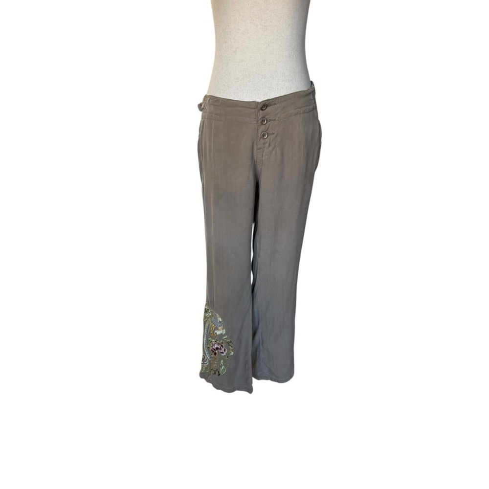 Vintage Y2K Da-nang Embroidered Cargo Low Rise Cropped Pants 2000s Small